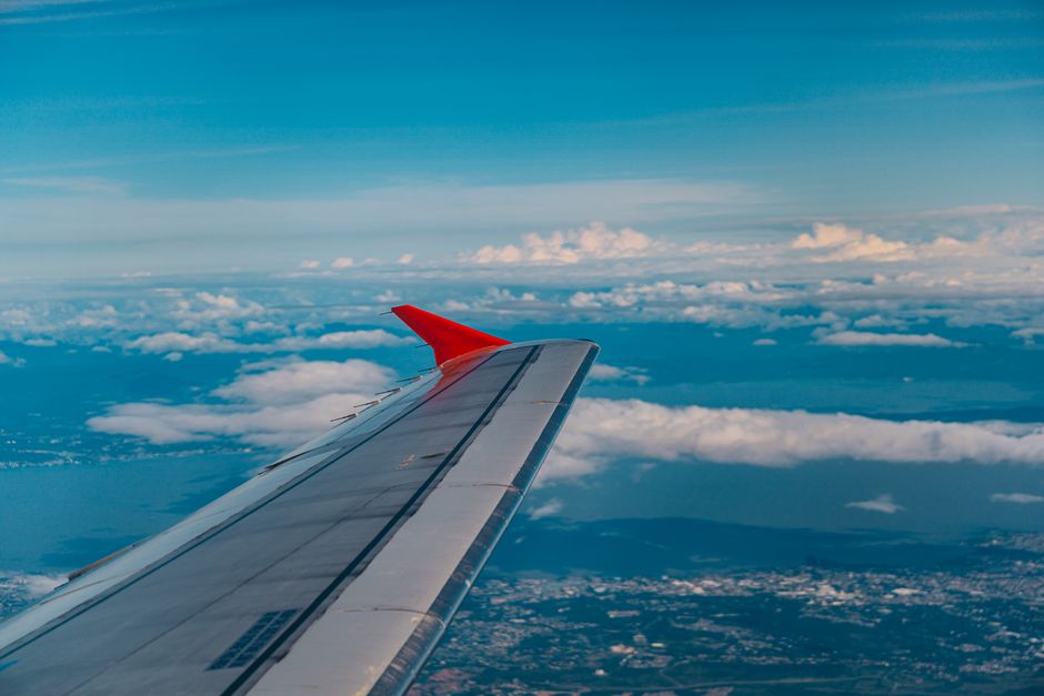 Beating Jet Lag On Long-Haul Flights: 6 Jet Lag Myths That Ruin Long-Haul Summer Flights